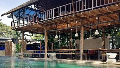 Rumah Sederhana di Dago, Bandung, Luas 1500 m2