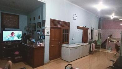 Rumah Dijual di Pasir Kaliki, Bandung, LB 200m², Harga Kompetitif!