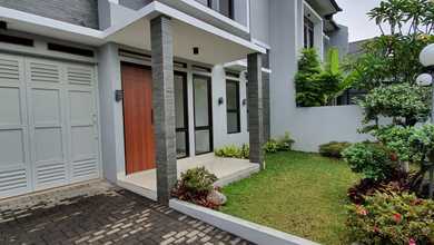 Rumah Elite di Kawasan Batununggal, Bandung, LB 219m², Harga 5,32 Miliar