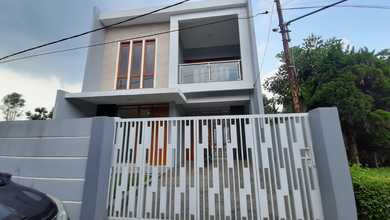 Rumah Area Premium Cigadung, Bandung - Harga Menarik 2,6 Miliar