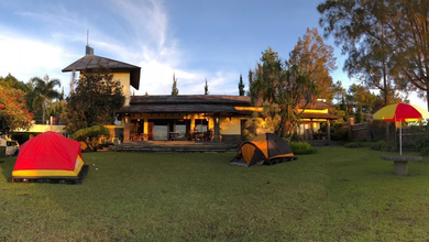 For Sale rumah Mewah di Lembang, Bandung - LT 2400m²