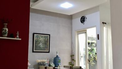 Dijual rumah Premium di Supratman, Bandung - LT 240m²