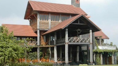 Hunian Mewah di Lembang, Bandung, 7 Kamar Tidur, LT 3118m²